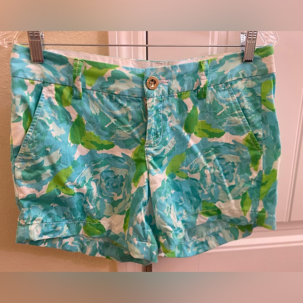 Lilly Pulitzer First Impression Callahan shorts size 2 EUC